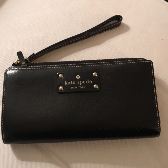 kate spade Handbags - Kate Spade black wallet wristlet